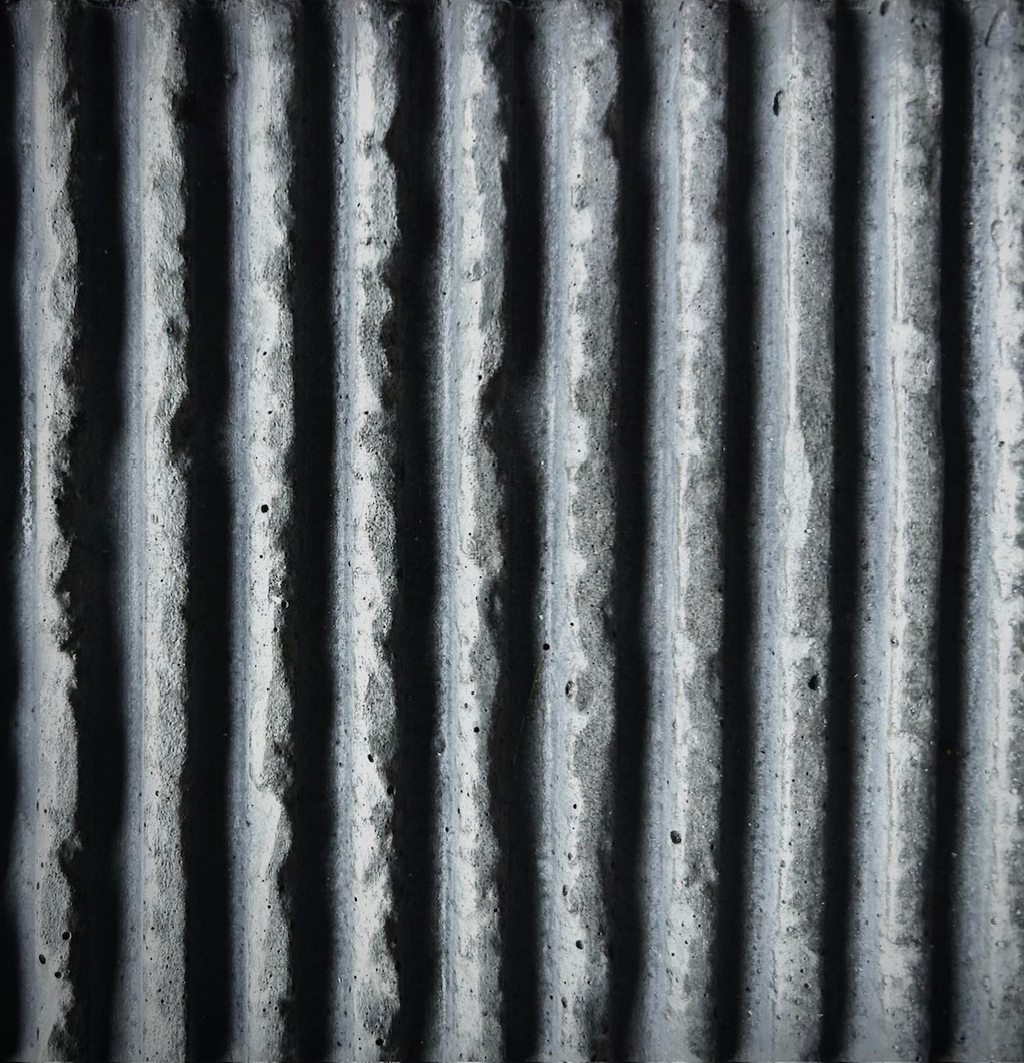 Kylindros Concrete Fire Table